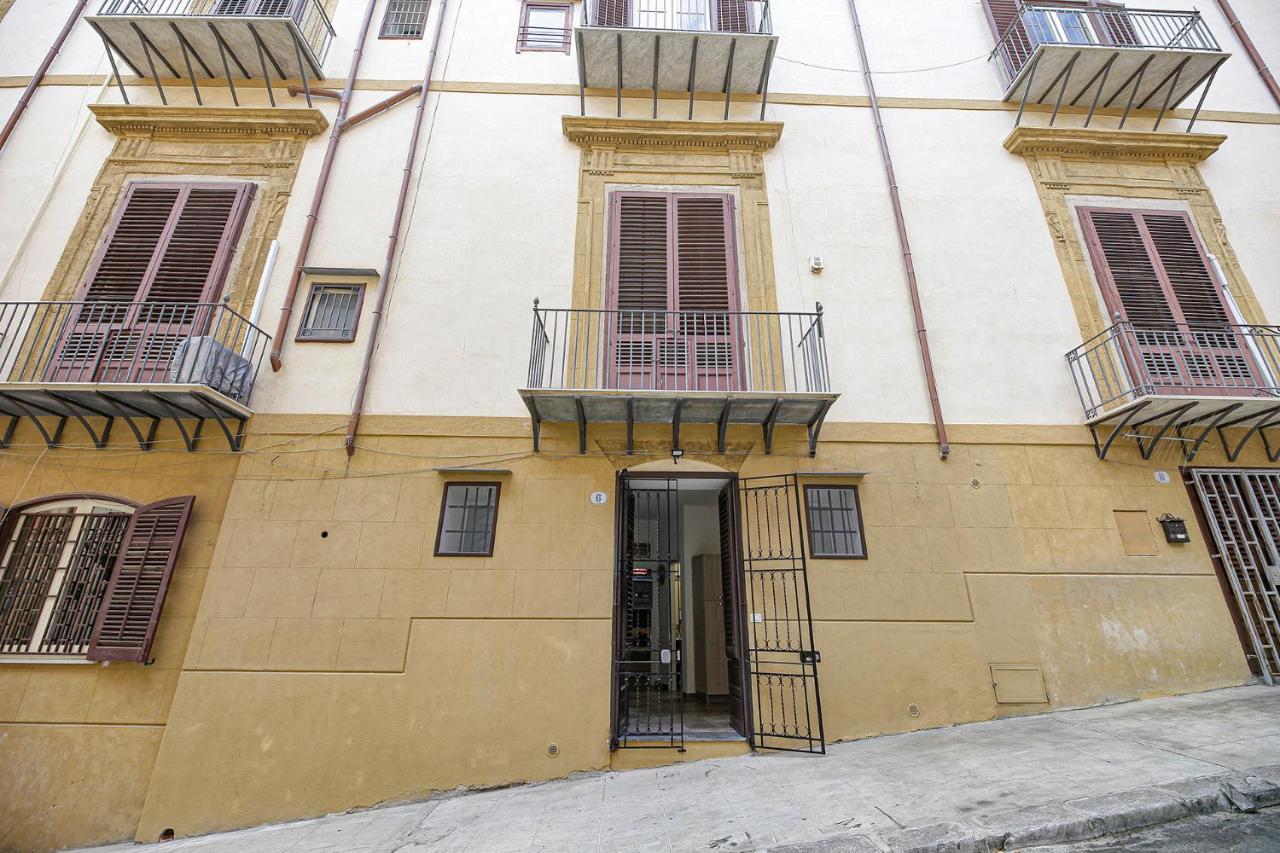 Appartamento Casa Raffadali, in centro storico a Palermo Esterno foto