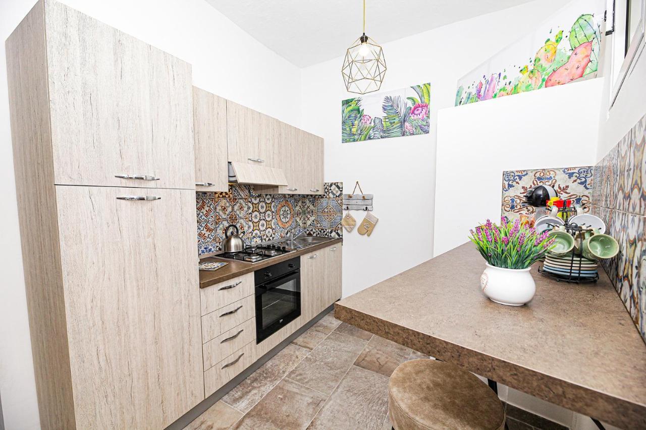 Appartamento Casa Raffadali, in centro storico a Palermo Esterno foto