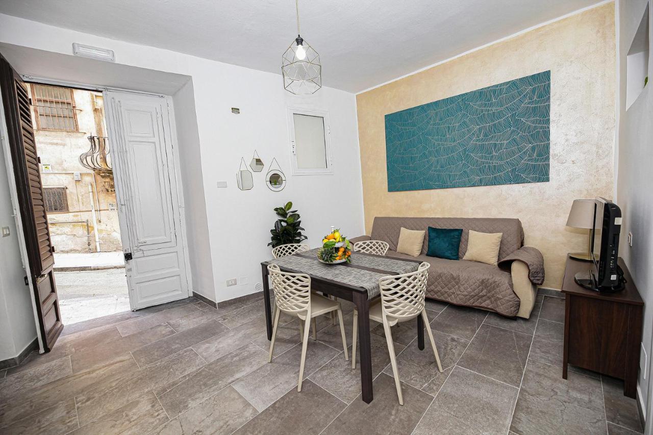 Appartamento Casa Raffadali, in centro storico a Palermo Esterno foto